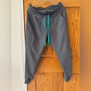 COPY - Woman’s Figs medium petite pants